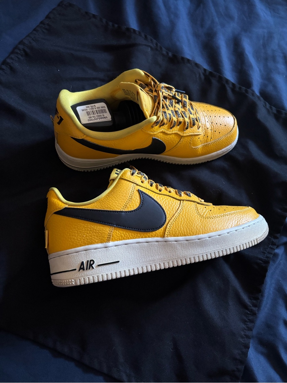 Nike Air Force 1 Low statement game